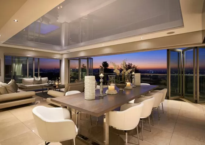 Глянцевые потолки